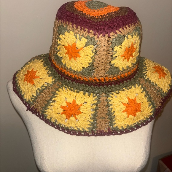 Peter Grimm Fergie square Colorful Crochet soft straw Hat
